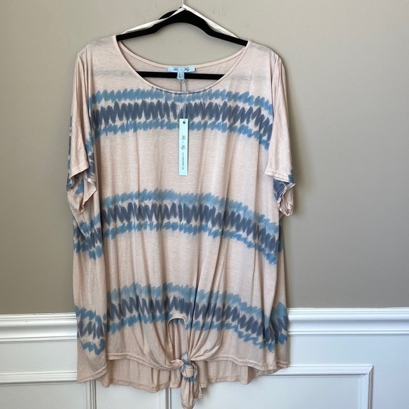 She + Sky Tops - NWT Plus Size Tie Dye Top - 2XL